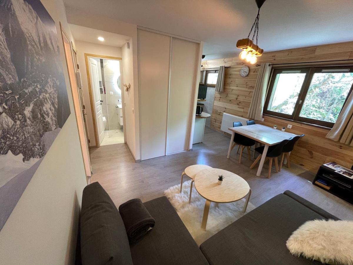 Cosy Appartement Au Calme A Deux Pas Du Centre 아론 외부 사진