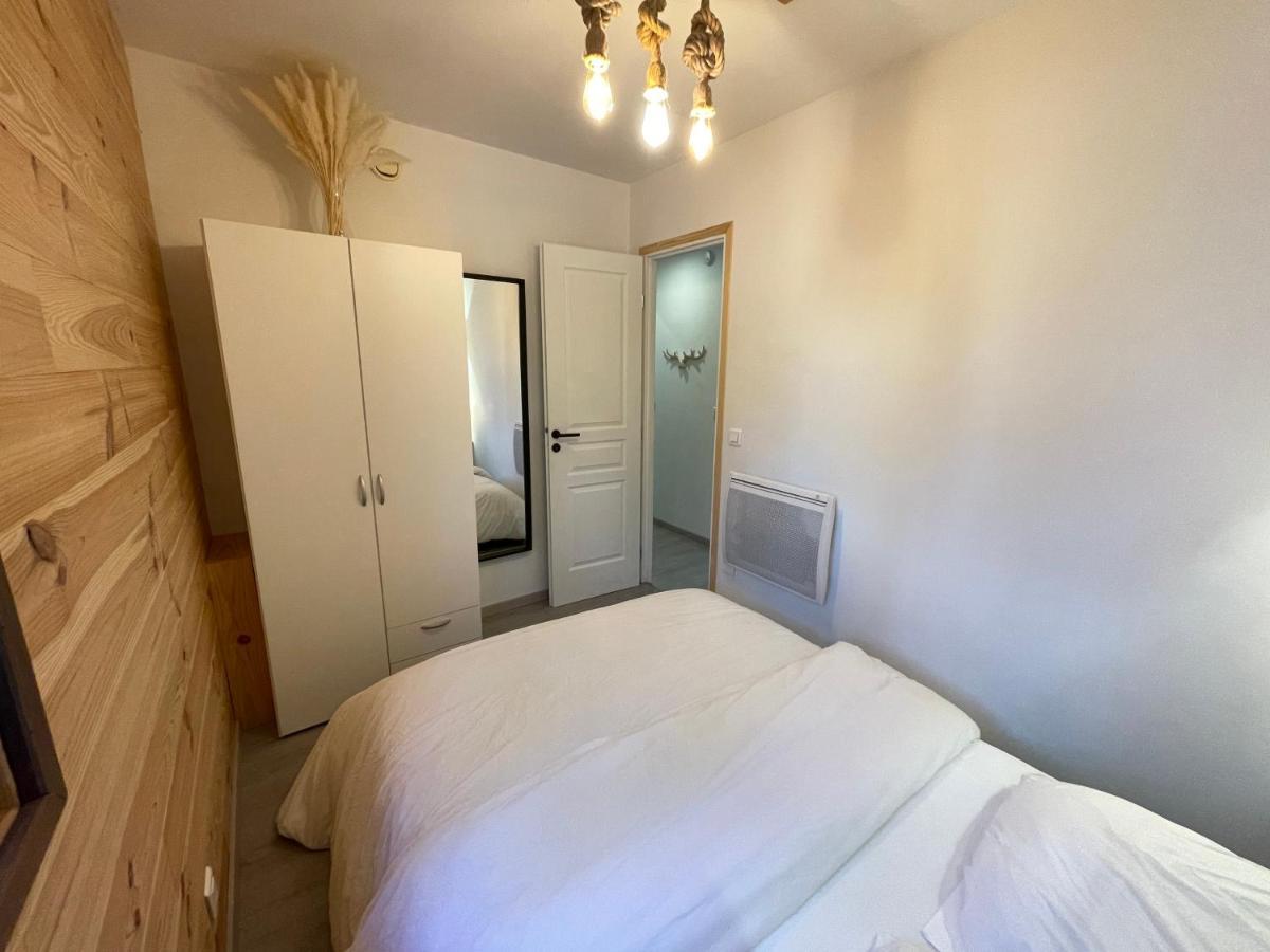 Cosy Appartement Au Calme A Deux Pas Du Centre 아론 외부 사진